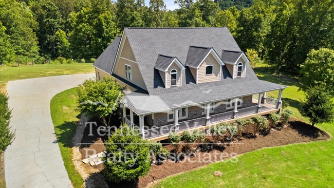 Building Photo - Charming and Private 4-Bedroom, 2.5-Bath H...