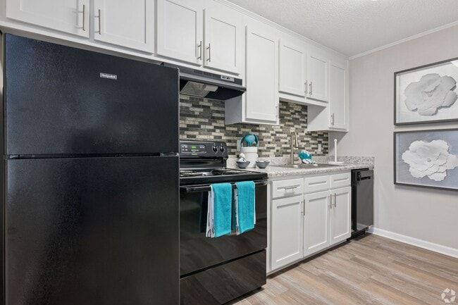 Building Photo - 1229 Claxton Ridge Dr