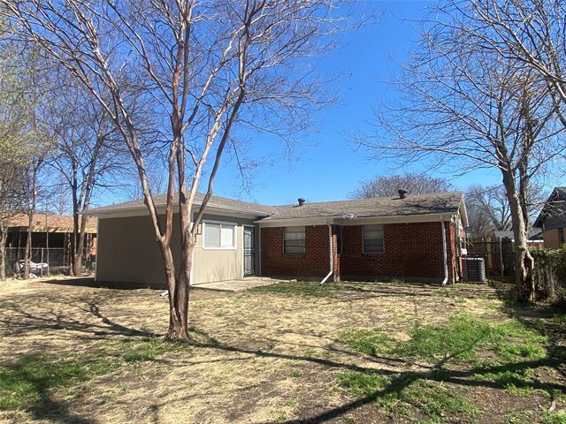 Building Photo - 5015 Dupont Dr