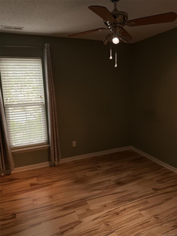 Building Photo - 4307 Eleanors Way