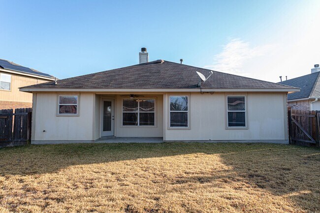 Building Photo - 4505 Hees Ct