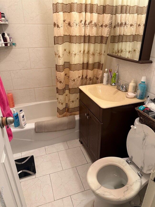 Building Photo - 30-44-44 29th St