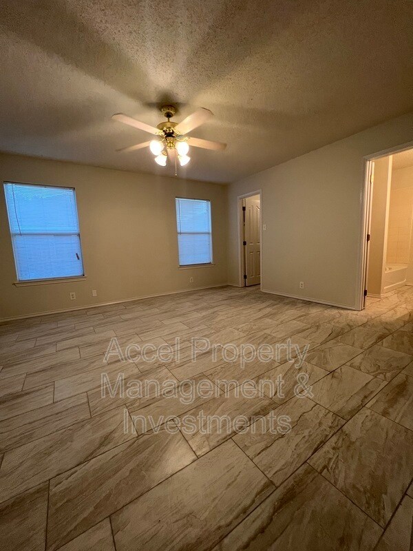 Building Photo - 5408 N 35th St