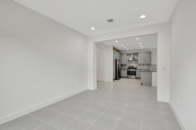 Building Photo - 13382 SW Ibis Shores Rd
