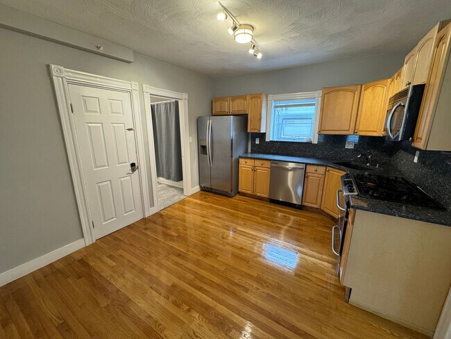 Building Photo - 35-37 Cameron