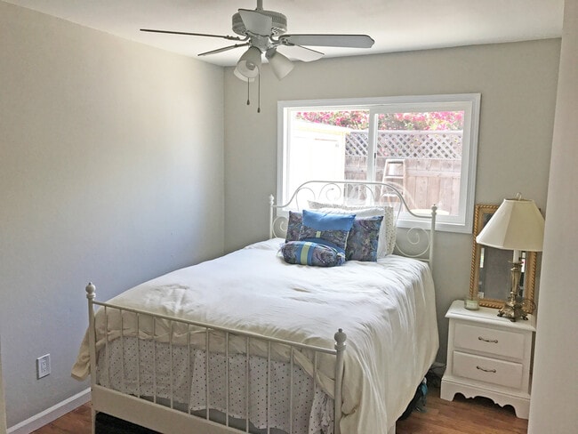 Bedroom 1 - 4656 50th St
