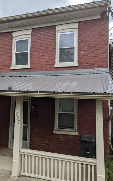 Primary Photo - 1283 Upper Mulberry St