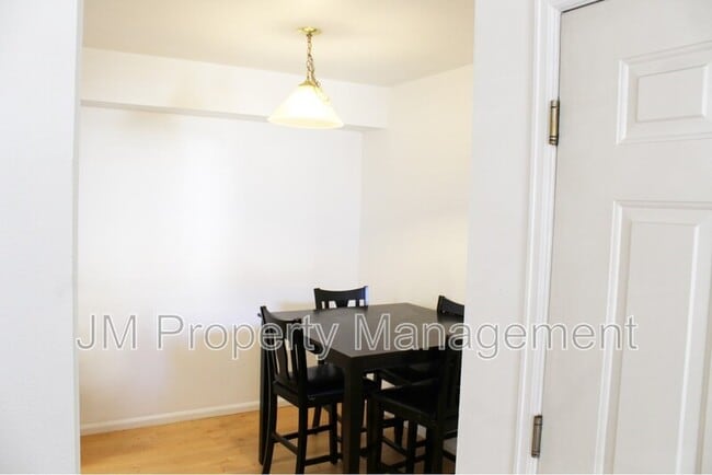 Building Photo - 10784 W 63rd Pl