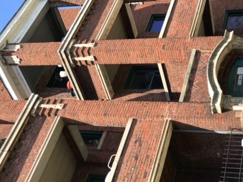 Building Photo - 7116 S Harvard Ave