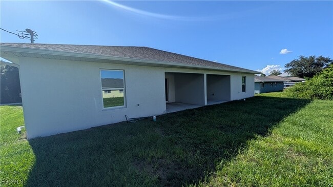 Building Photo - 6058 Lacota Ave