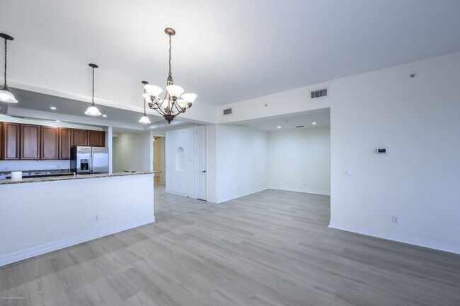 Building Photo - PRICE DROP!! Luxury Waterfront Living with Deeded Dock – Punta Gorda Isles
