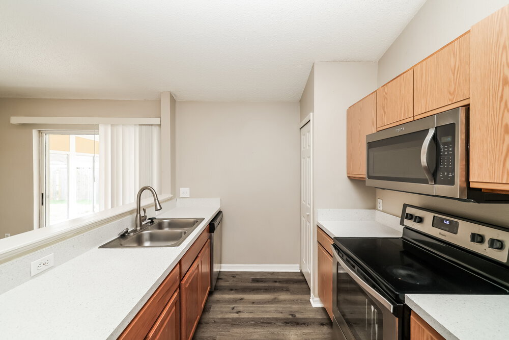 Building Photo - 6215 Cannoli Pl