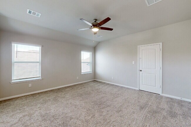 Building Photo - 3 bedroom, 2.5 bath with Study or 4th Bedroom and Game Room extras include Gym, Storage Racks in ...