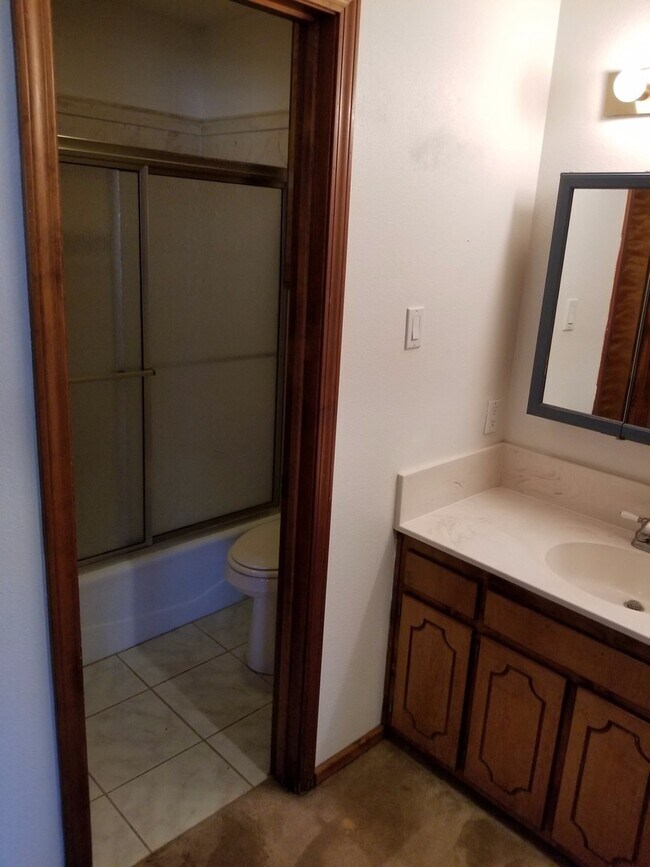 Building Photo - GREAT HOME CORNER LOT ZIA SCHOOL DISTRICT