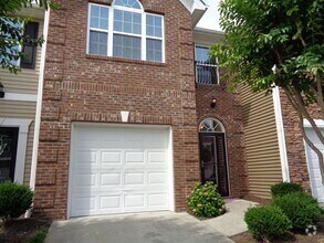 Building Photo - 3 Bedroom Townhouse with 1-Car Garage