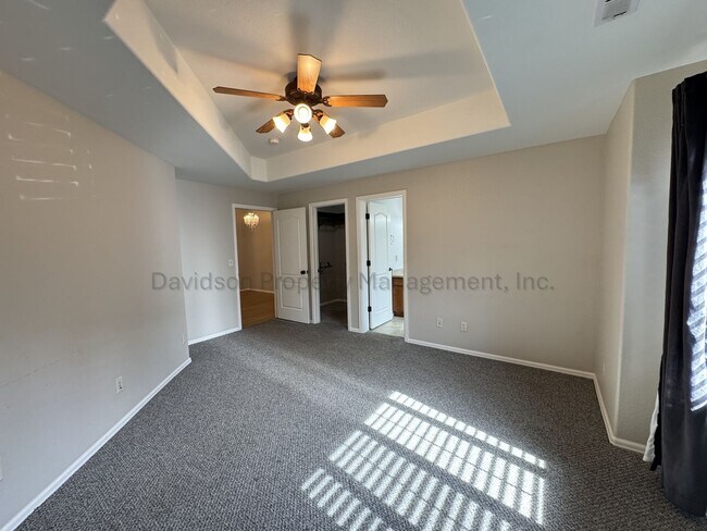 Building Photo - Beautiful 2 Bedroom Condo on the West Side of Colorado Springs