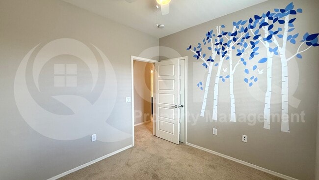Building Photo - 2664 S Peppertree Dr