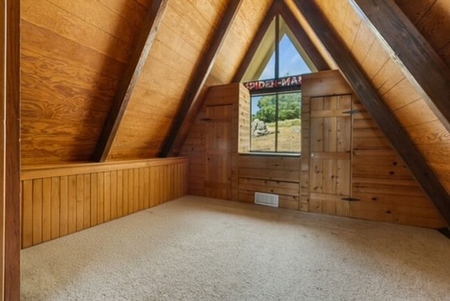 Building Photo - 26120 Deertrail Dr