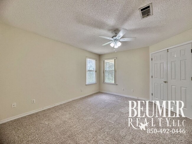 Building Photo - 3bd/2ba Home For Rent