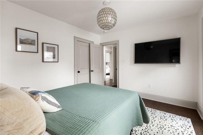 Building Photo - 3455 Rainey Ave