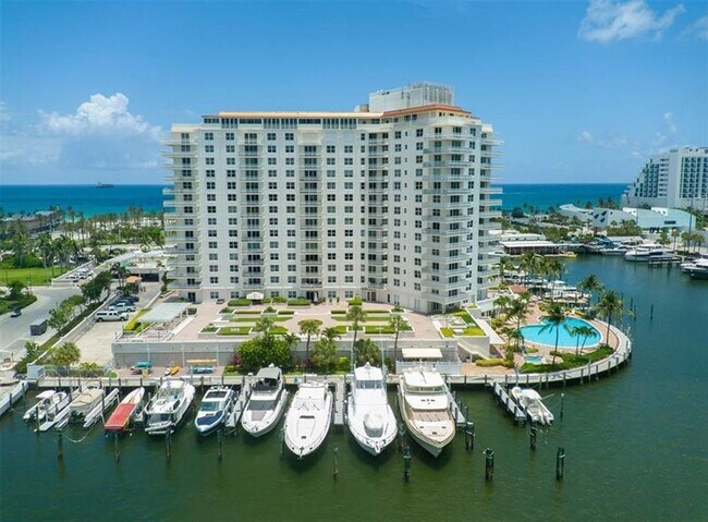 Building Photo - 1 Las Olas Cir