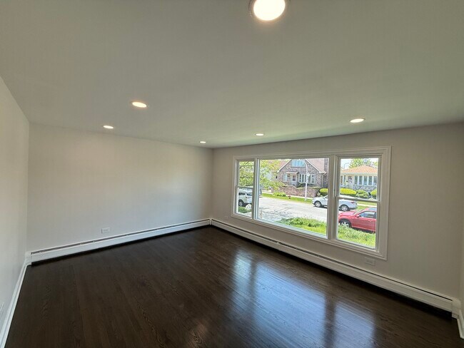 Building Photo - 6029 S Keating Ave