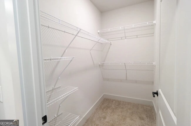 Building Photo - 300 Hwy 81