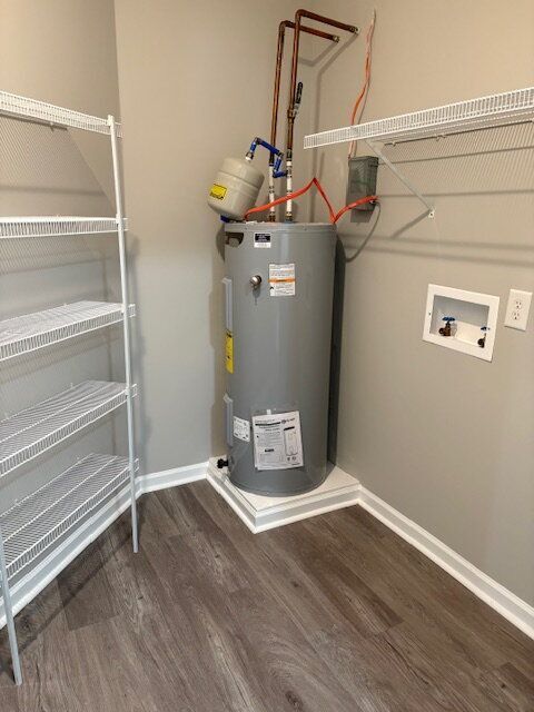 Building Photo - 140 Oak Towne Dr