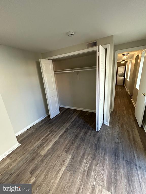 Building Photo - 521 S Wolfe St