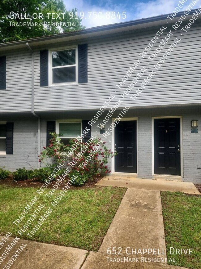 Building Photo - 652 Chappell Dr