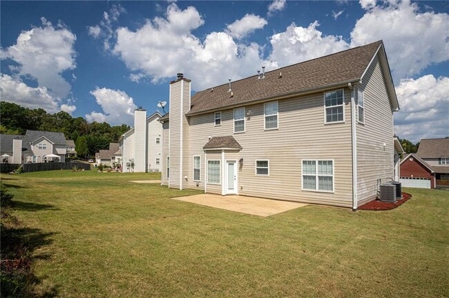 Building Photo - 1098 Fountain Lakes Ct