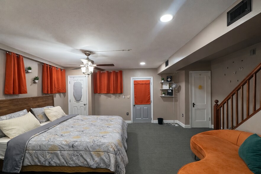 Building Photo - 134 Mississippi Ave SE