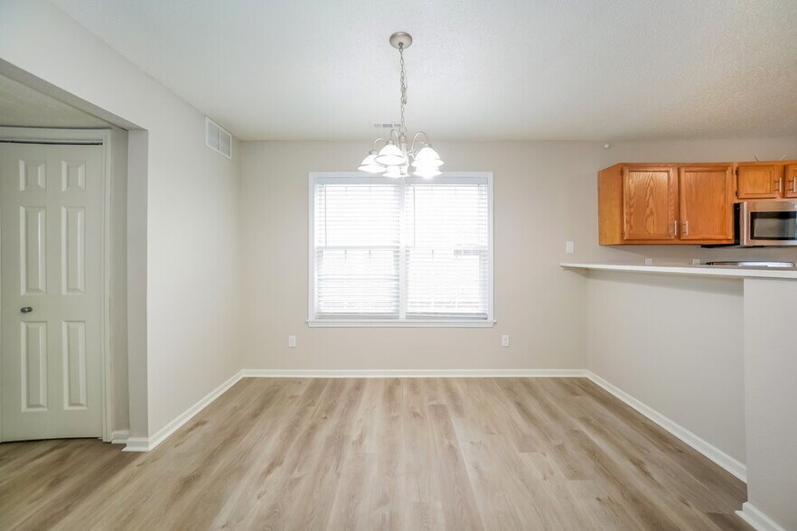 Building Photo - 9771 Jackson Way