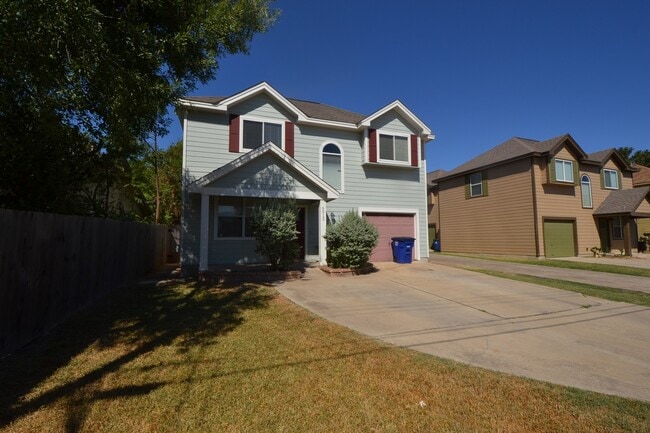 Building Photo - Meador-6912