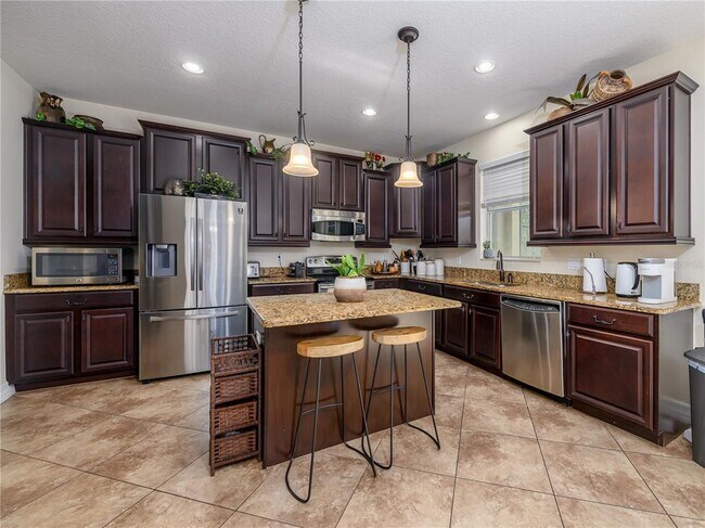 Building Photo - 20213 Regal Fern Ct