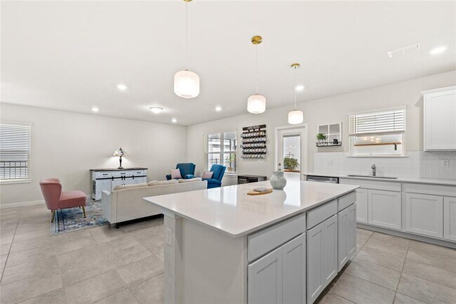 Building Photo - 4079 Feather Tree Dr