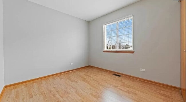 Building Photo - 1213 Darnell Dr