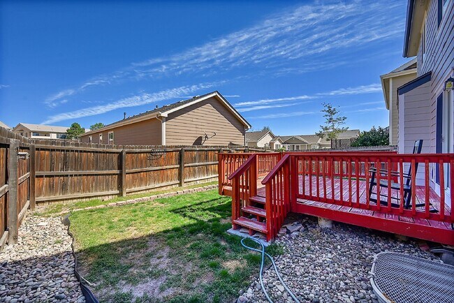 Building Photo - $2,540.95, 4 bed, 3.5 bath Home in Co Springs with Fenced in Yard and Finished Basement!