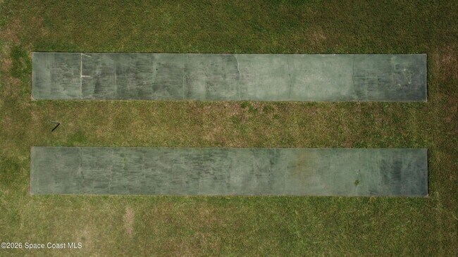 Building Photo - 190 E Olmstead Dr