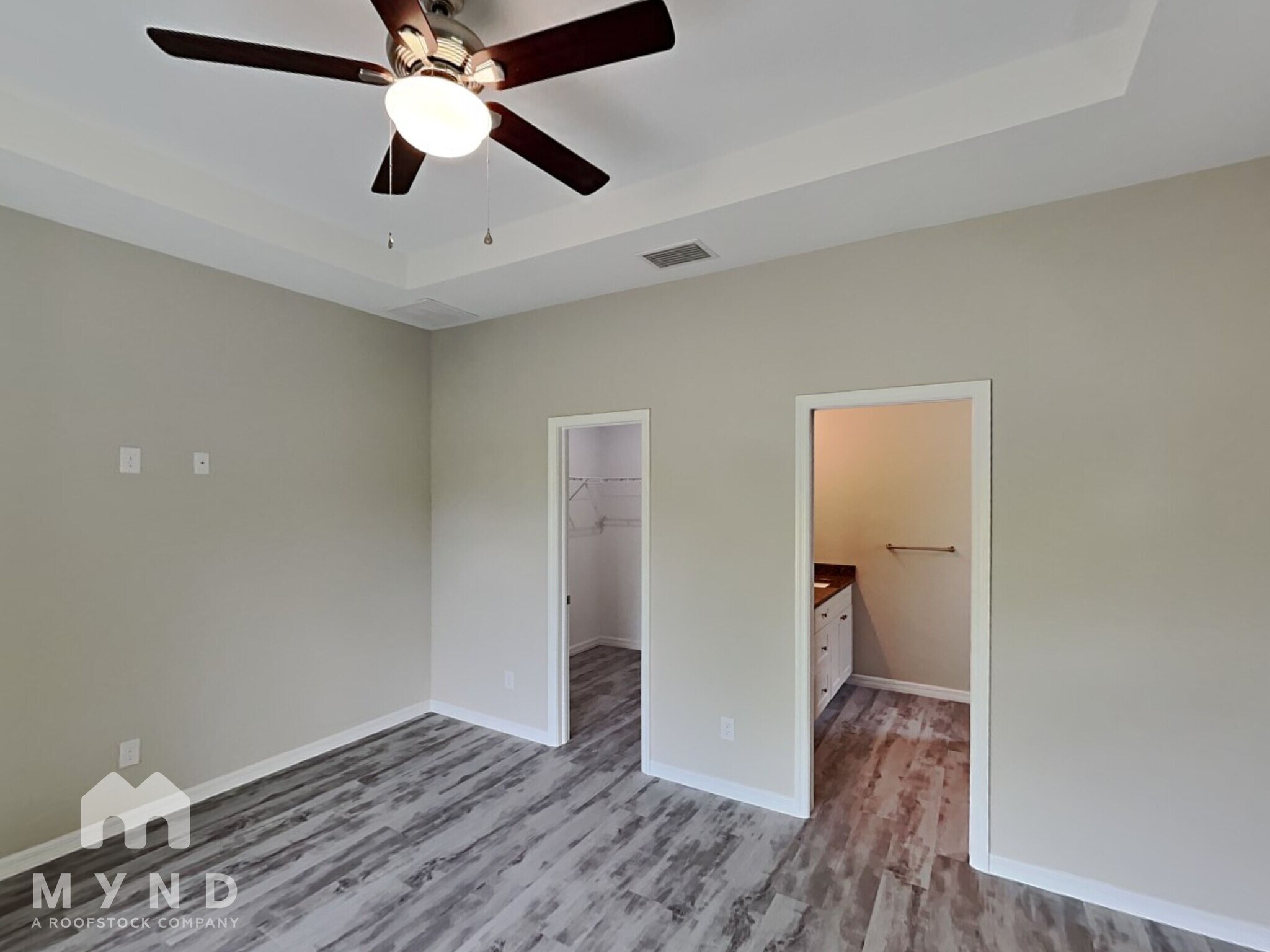 Building Photo - 7423 W Cameo Cir