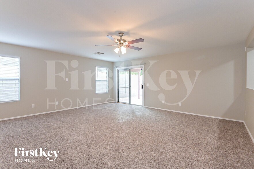 Building Photo - 10234 E Wasp Spring Dr