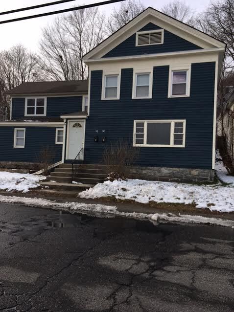 Building Photo - 91 Elm St