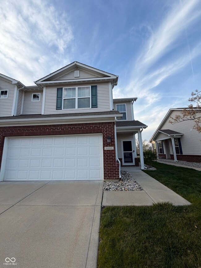 Building Photo - 9660 Angelica Dr