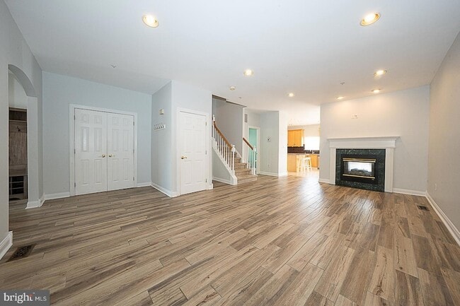 Building Photo - 757 Whitetail Cir