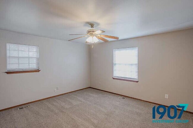 Building Photo - Spacious 2-Bedroom Home with Hardwood Flooring and Brick Fireplace in OKC!
