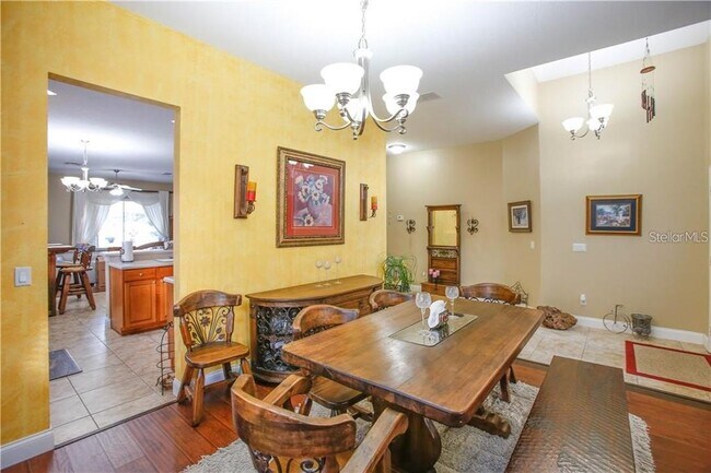 Building Photo - 14705 Cableshire Way