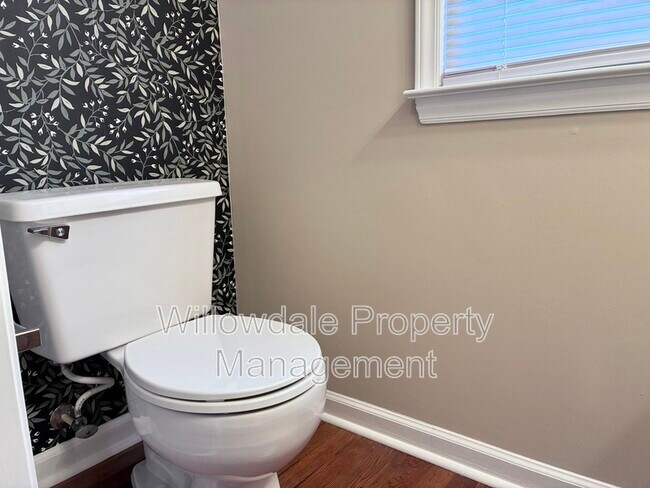 Building Photo - 4932 Harbour Towne Dr