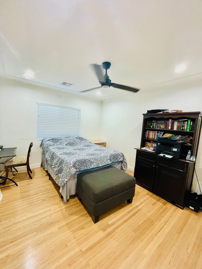 Bedroom 2 - 1847 Stearns Dr