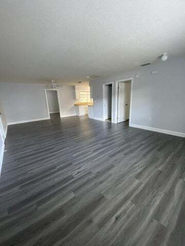 Building Photo - 417 Saul Rd SW