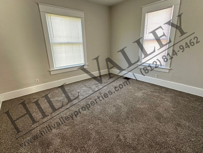 Building Photo - Two bedroom home